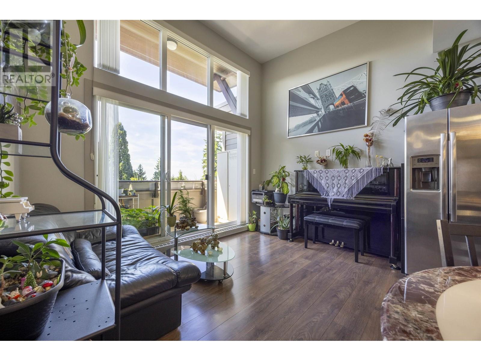 6875 Dunblane Avenue Unit 401, Burnaby, BC V5J 0G6