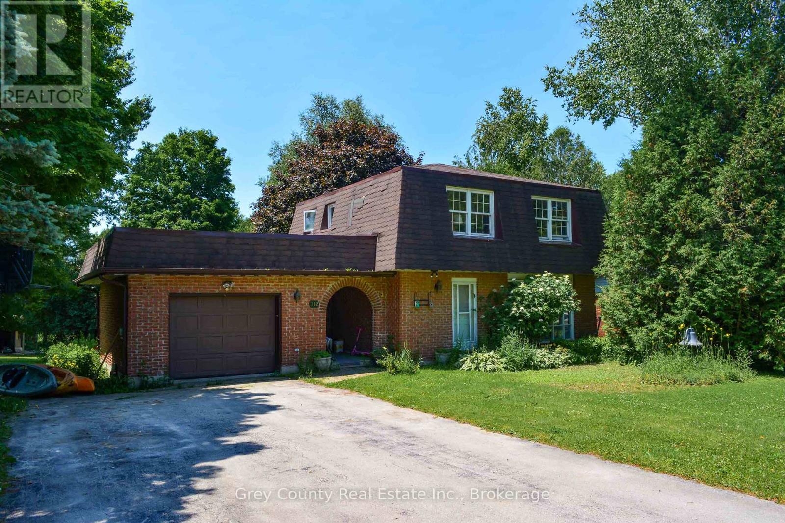 102 Glenwood Pl, West Grey, ON N0C 1H0