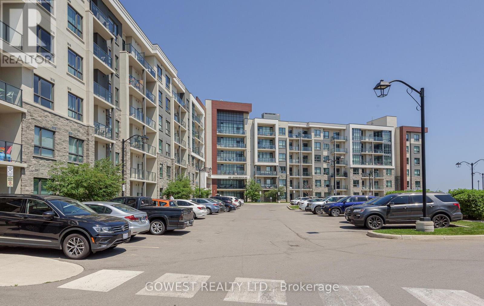 301 125 Shoreview Pl, Hamilton, ON L8E 0K3