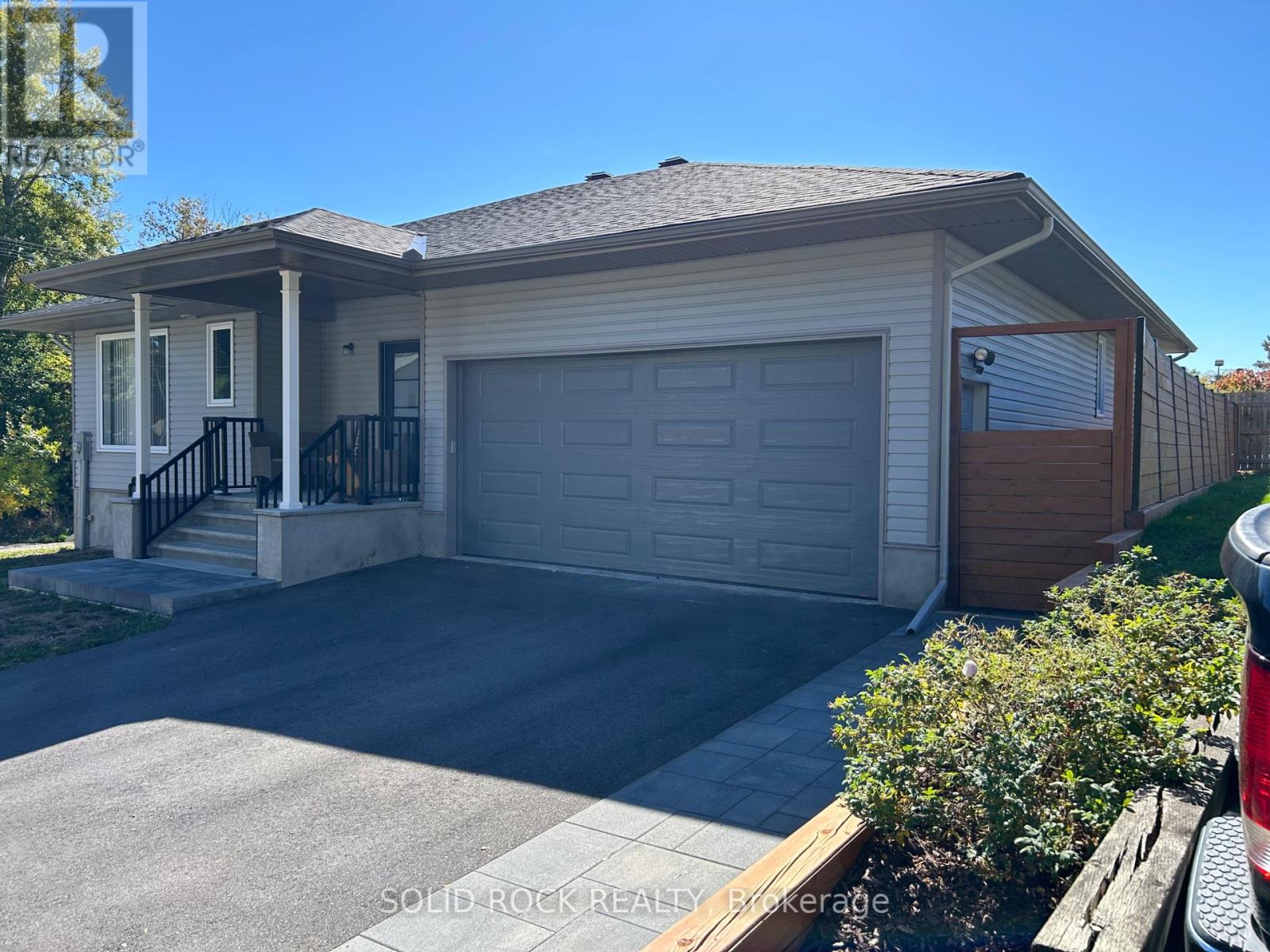 47 Mill Ln, Arnprior, ON K7S 1L1