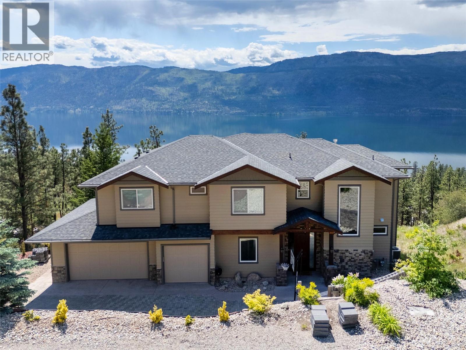 13598 Townsend Dr, Lake Country, BC V4V 2S8
