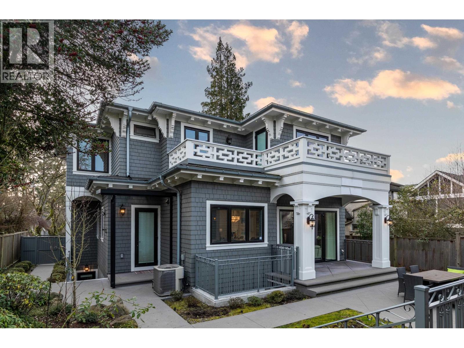 3407 W 33rd Ave, Vancouver, BC V6N 2H1