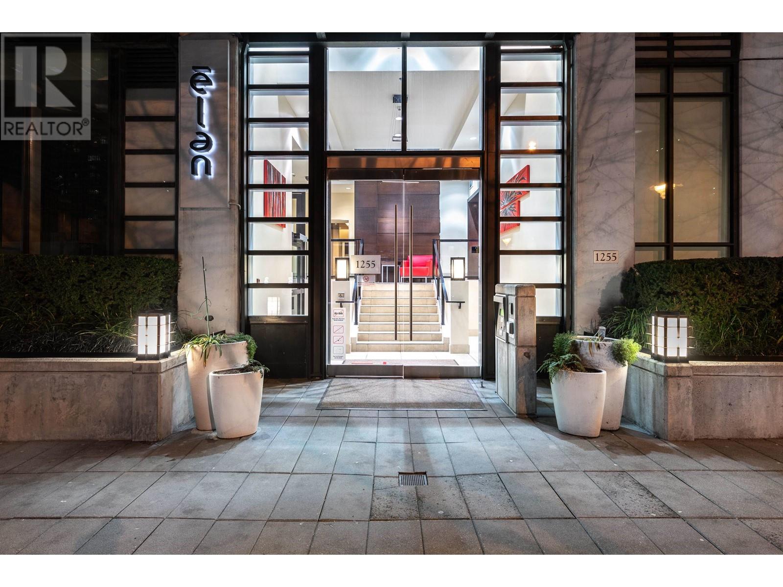 1255 Seymour Street Unit 1002, Vancouver, BC V6B 0H1
