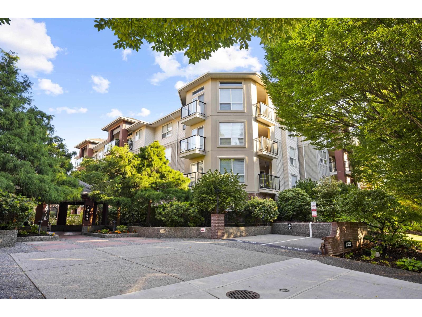 20259 Michaud Crescent Unit 217, Langley, BC V3A 8L1