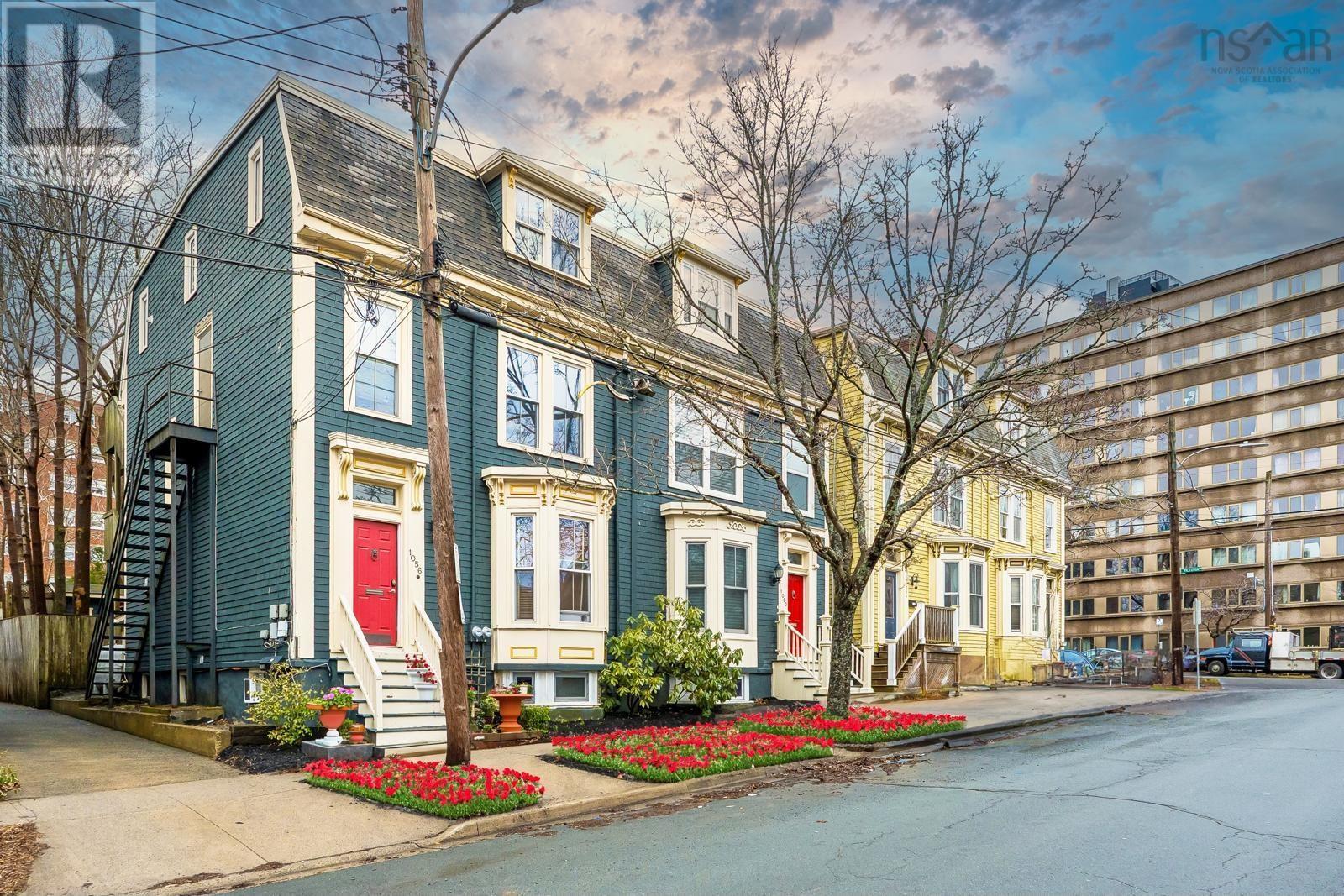 1056 Bland St, Halifax, NS B3H 2S8