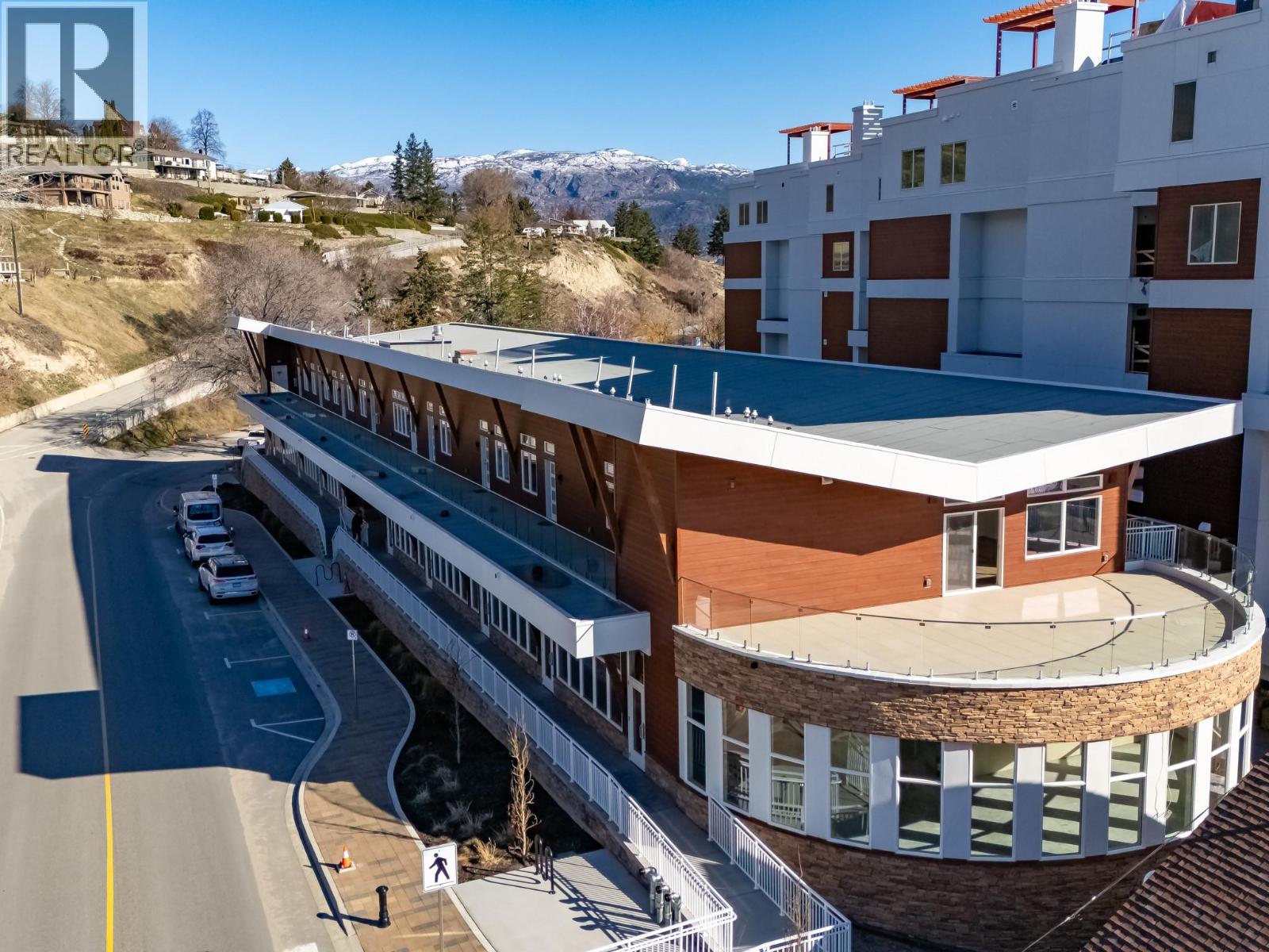 13417 Lakeshore Drive S Unit 201, Summerland, BC V0H 1Z1