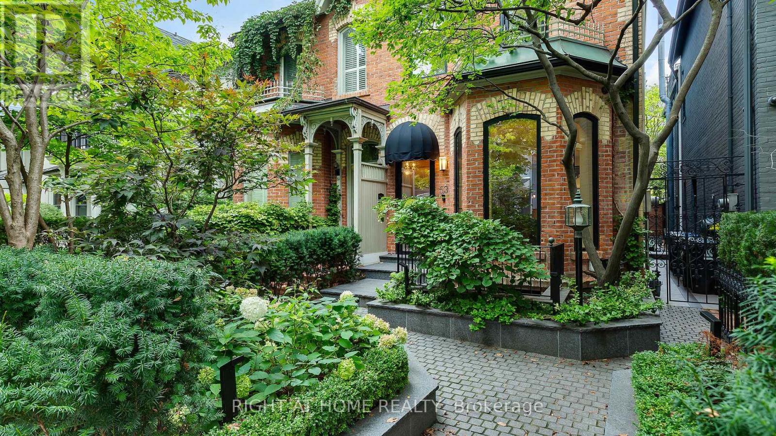53 Hazelton Ave, Toronto, ON M5R 2E3