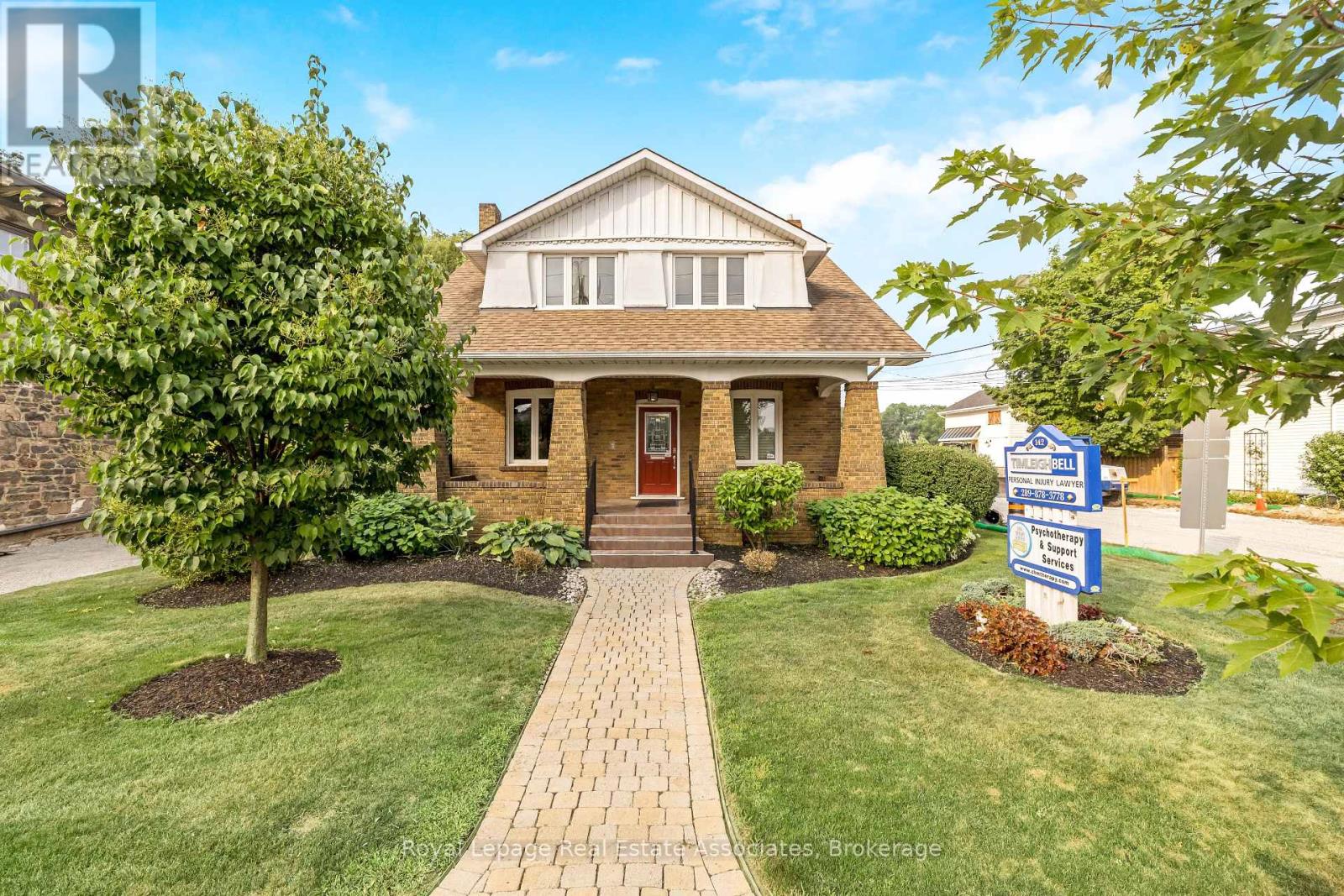 142 Martin St, Milton, ON L9T 2R2