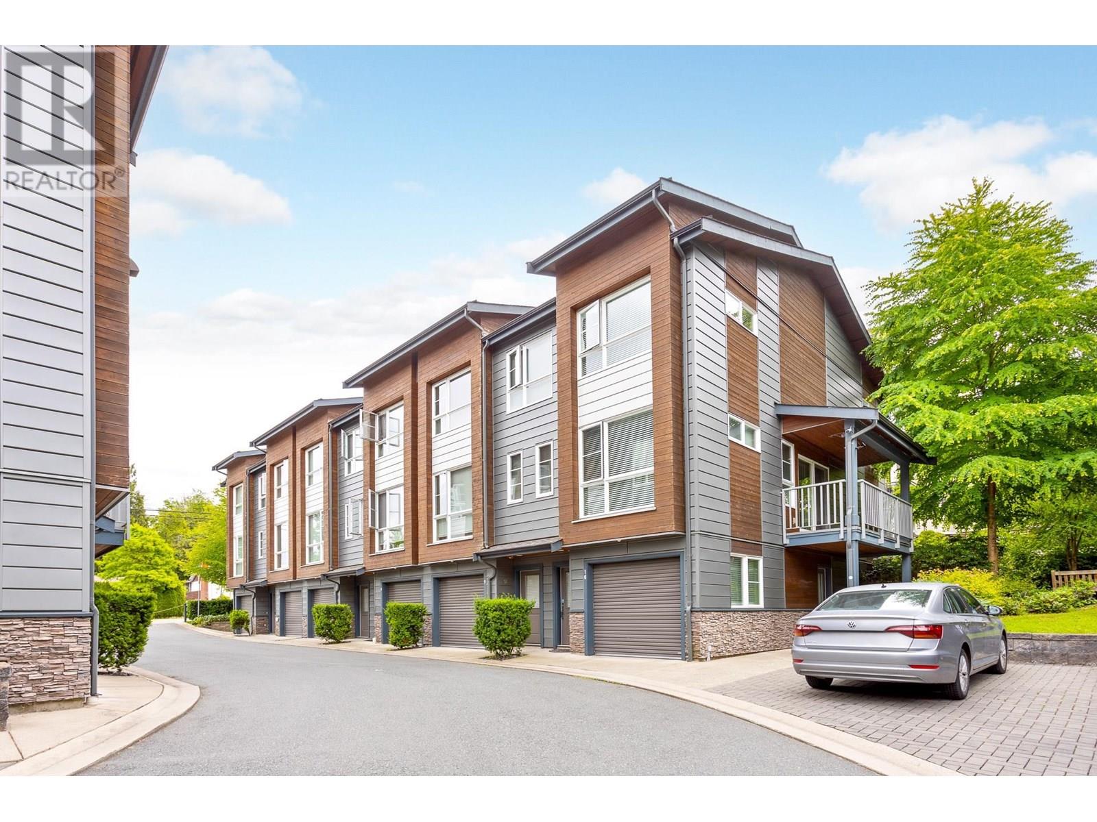 22388 124 Avenue Unit 9, Maple Ridge, BC V2X 4J5