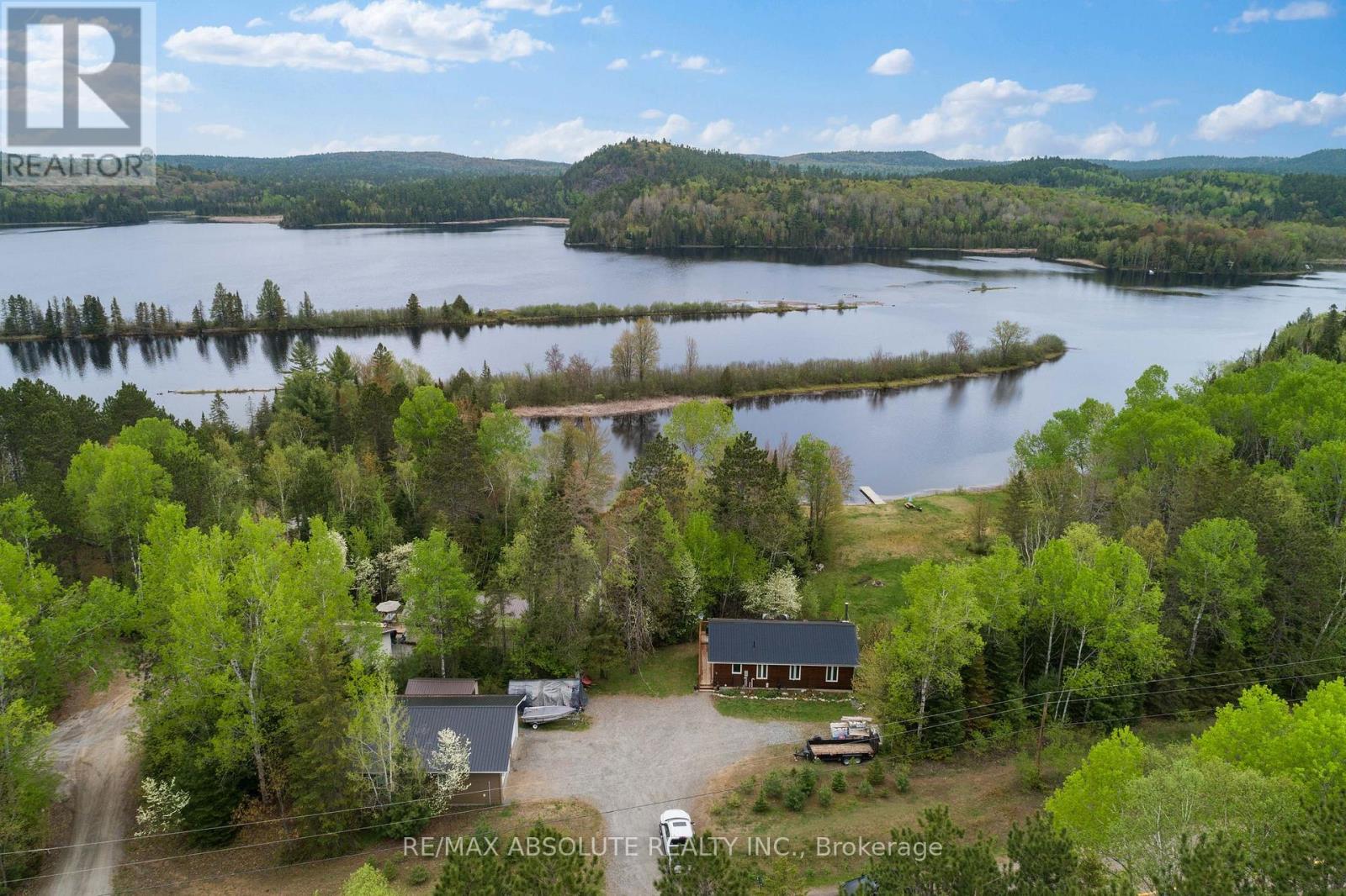 4666 Matawatchan Rd, Greater Madawaska, ON K0J 2R0