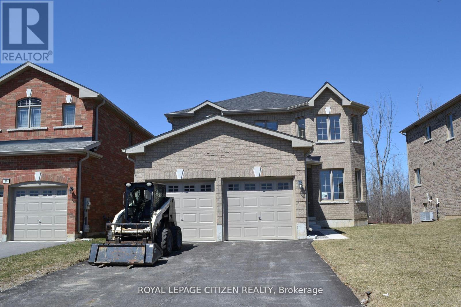 41 Carew Blvd, Kawartha Lakes, ON K9V 0P7