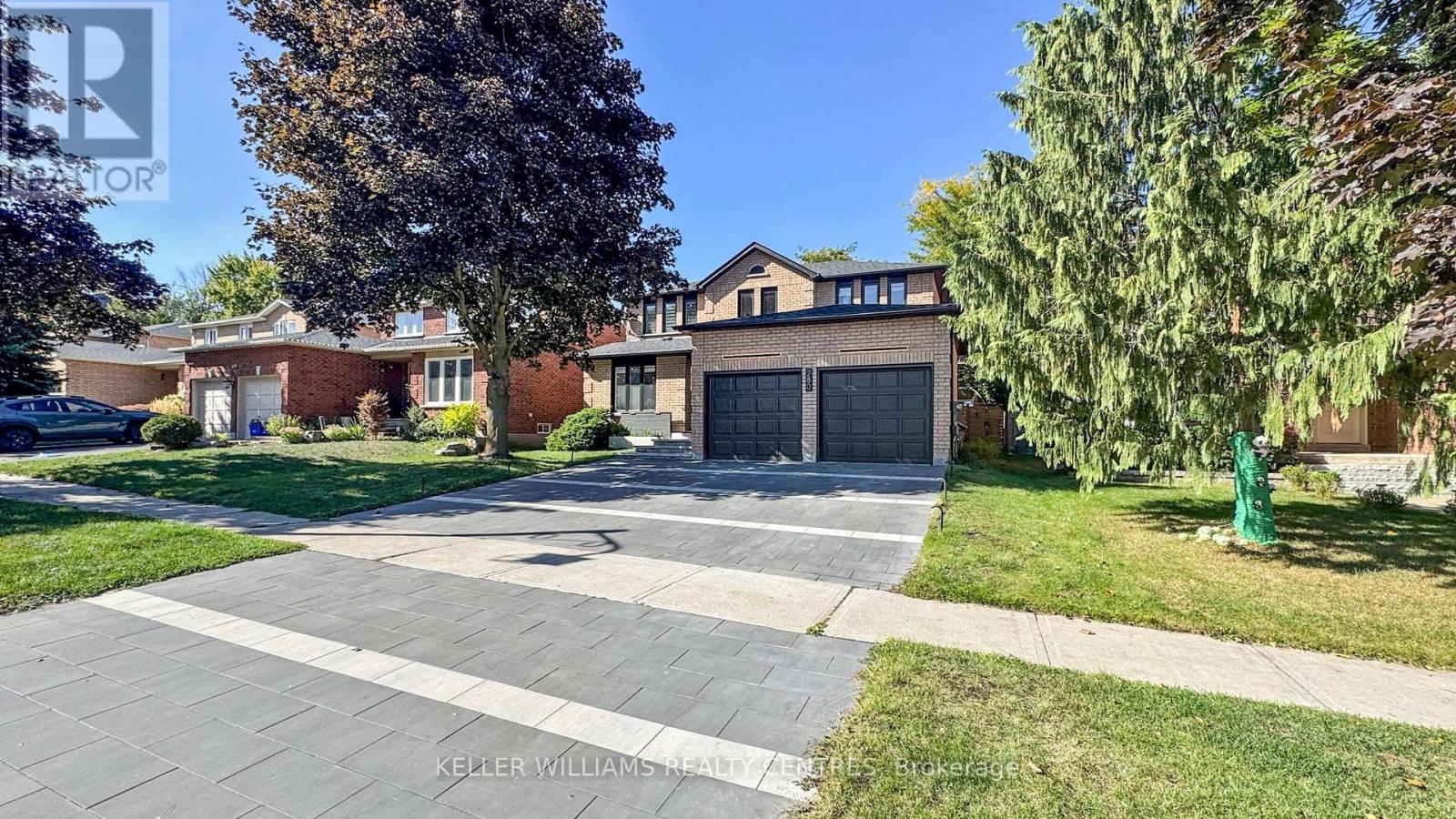 280 Kennedy St W, Aurora, ON L4G 6S3