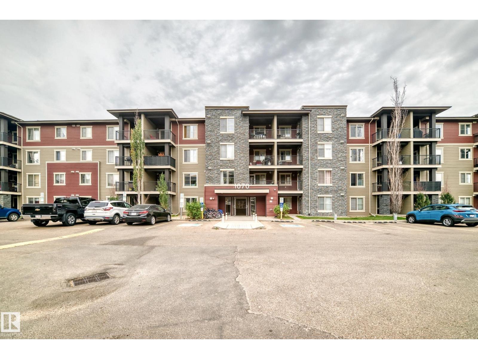 1070 Mcconachie Boulevard Northwest #303, Edmonton, AB T5Y 0X1
