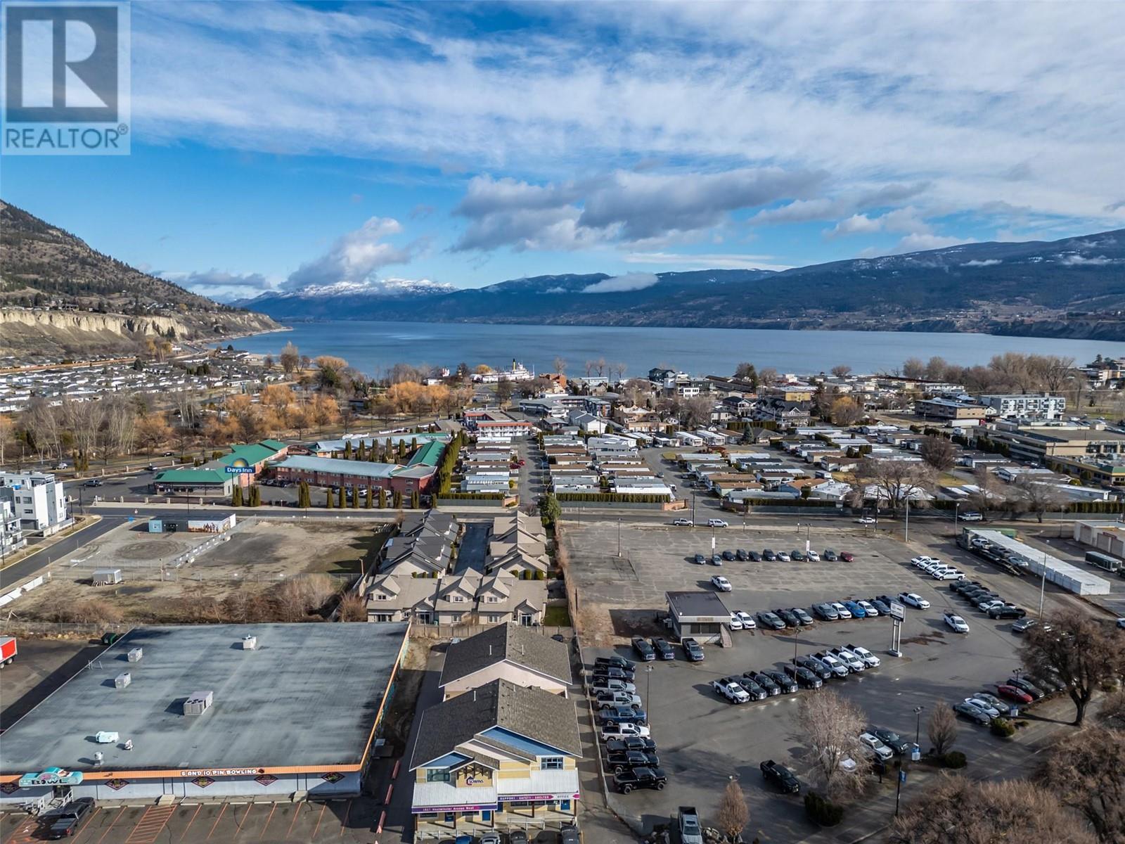 1027 Westminster Avenue W Unit 201, Penticton, BC V2A 5C5