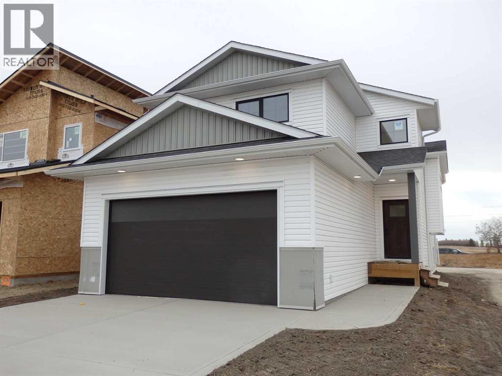 56 Emmett Cres, Red Deer, AB T4P 3G8