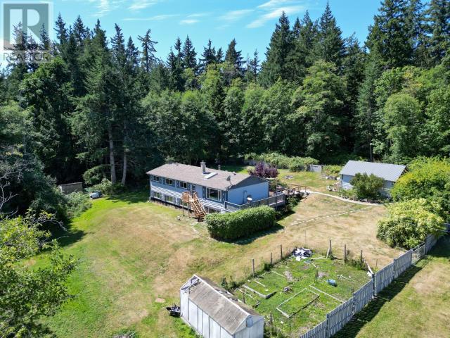 3008 Ash St, Texada Island, BC V0N 1W0