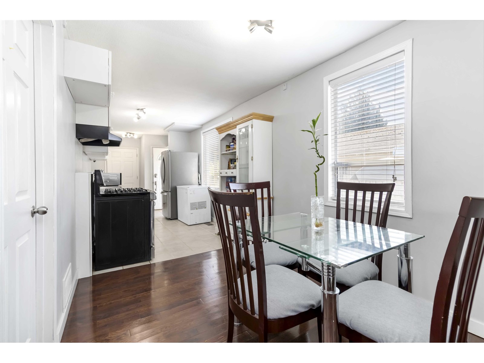 8872 Elm Drivechilliwack Proper S, Chilliwack, BC V2P 4Y7