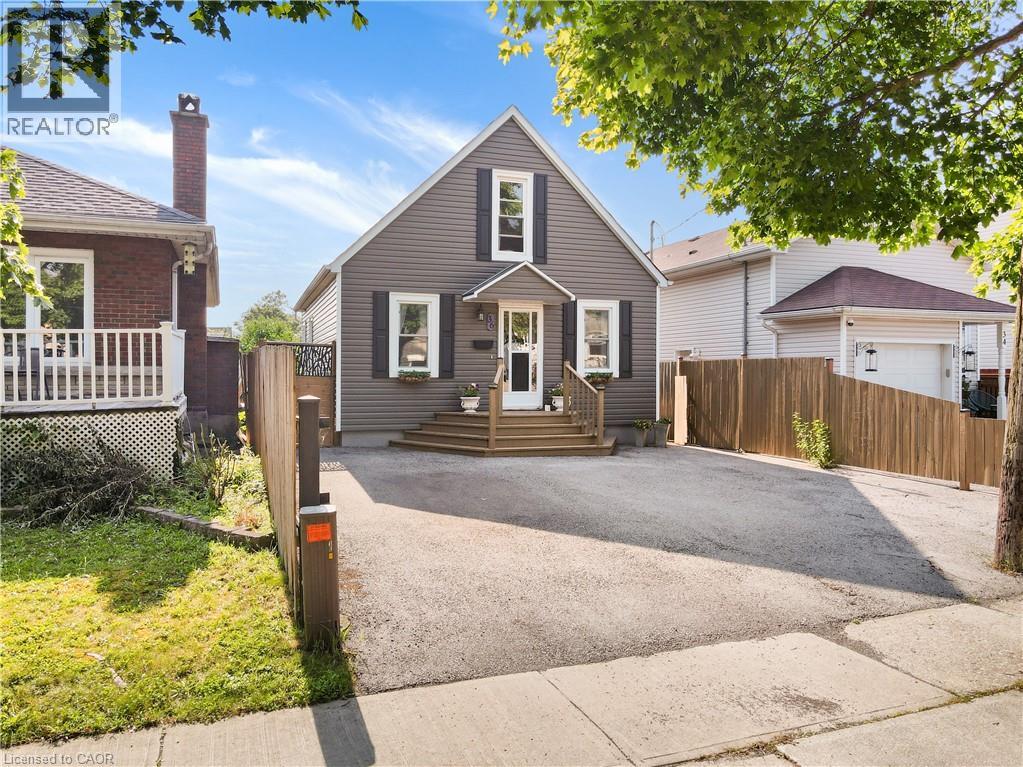 36 Afton Ave, Welland, ON L3B 1V5