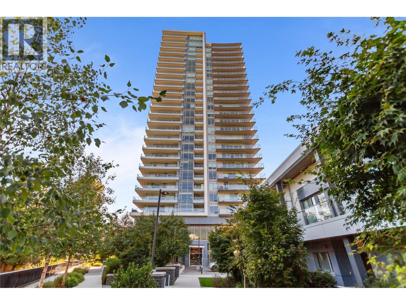 200 Klahanie Court Unit 1405, West Vancouver, BC V7P 0E4
