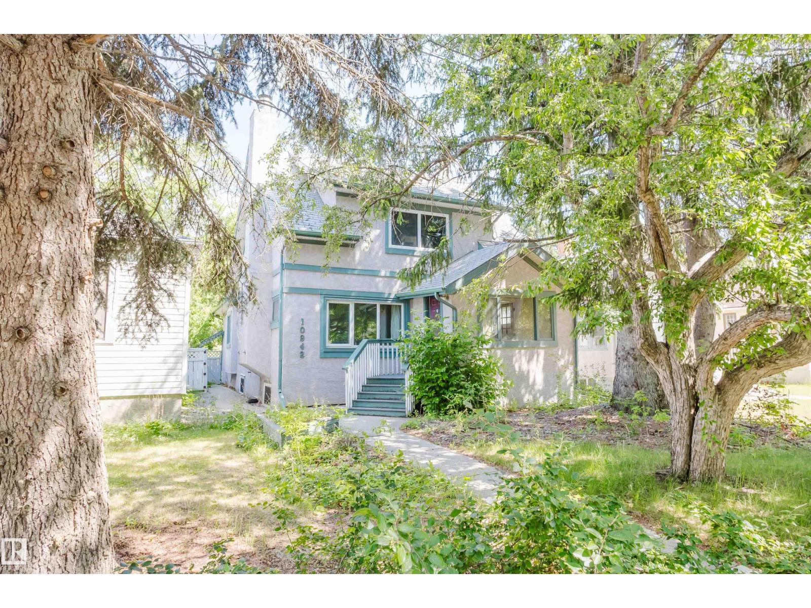 88 Av Nw Unit 10942, Edmonton, AB T6G 0Z1