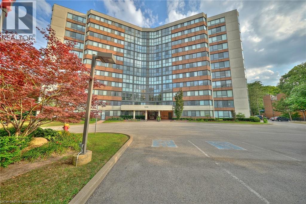 1240 Marlborough Court Unit 504, Oakville, ON L6H 3K7