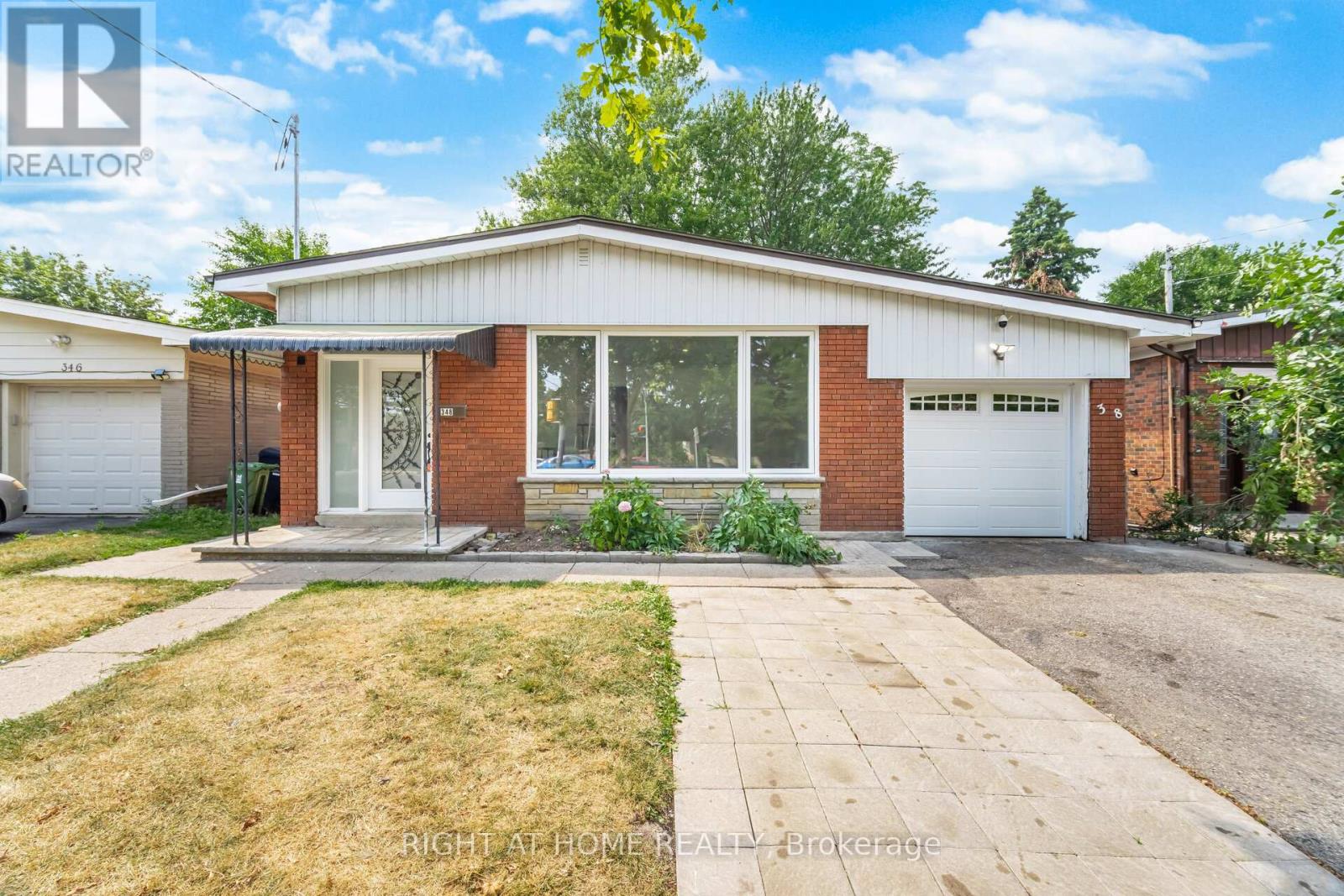 348 Bellamy Rd N, Toronto, ON M1H 1E8