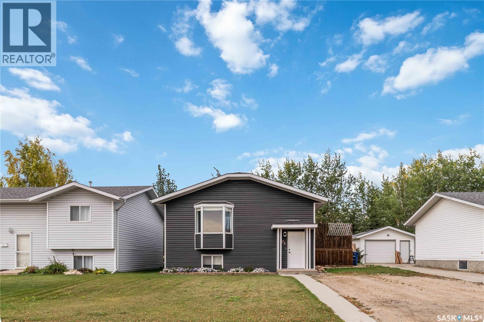75 3 Street, Humboldt, SK S0K 2A0