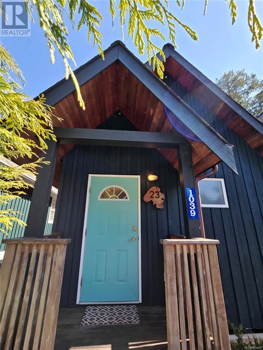 1039 Tyee Terr Unit 23 Ter, Ucluelet, BC V0R 3A0