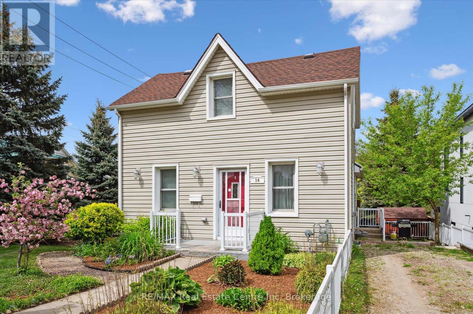 14 Riverside Dr W, Woolwich, ON N3B 1R1