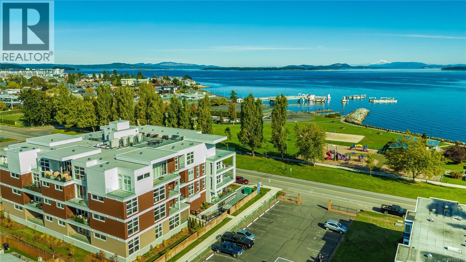 9570 Fifth St Unit 306 St, Sidney, BC V8L 2W5