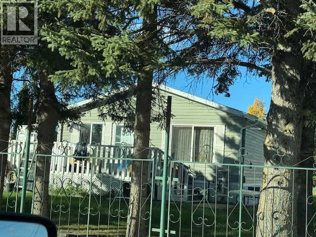 5 Avenue Unit 6620, Edson, AB T7E 1M4