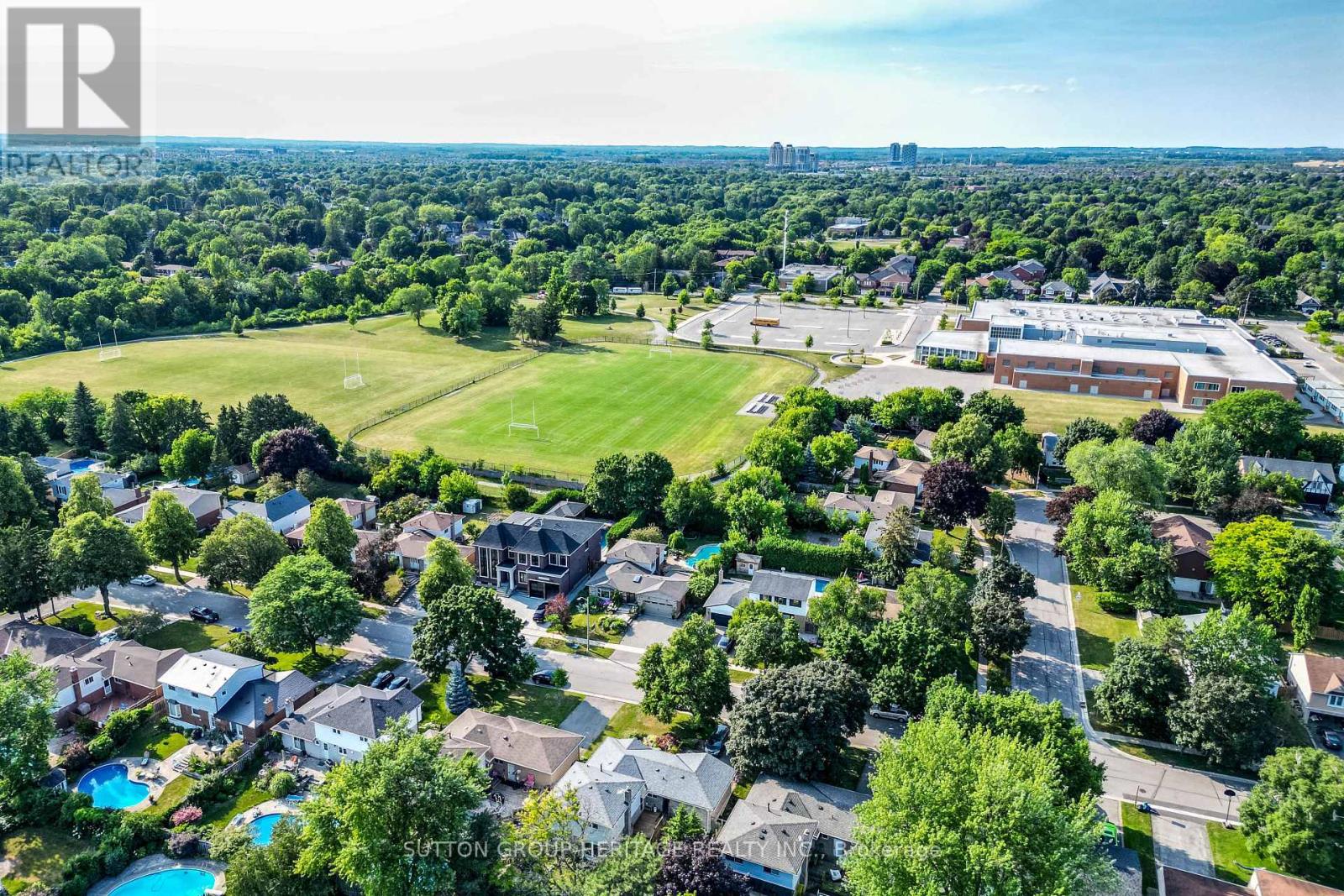 47 Pringle Ave, Markham, ON L3P 2P3