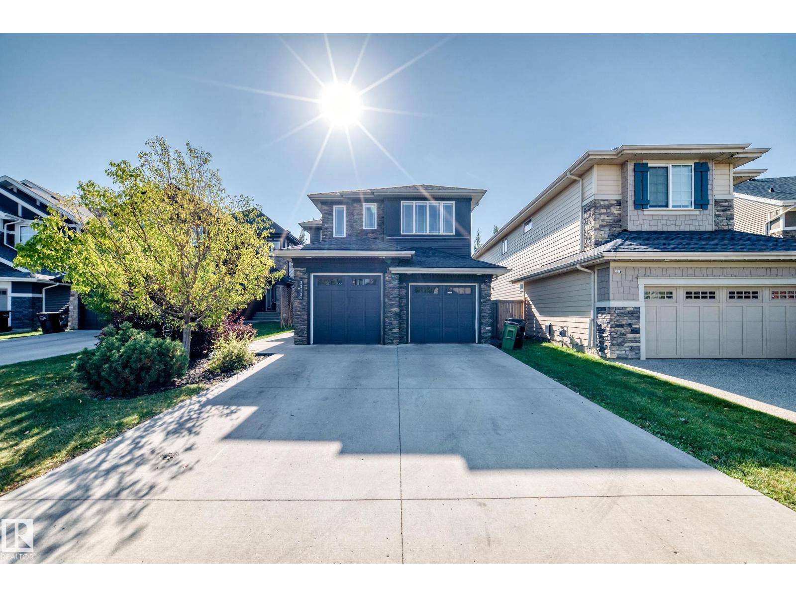 3313 Kidd Cl SW, Edmonton, AB T6W 2P7