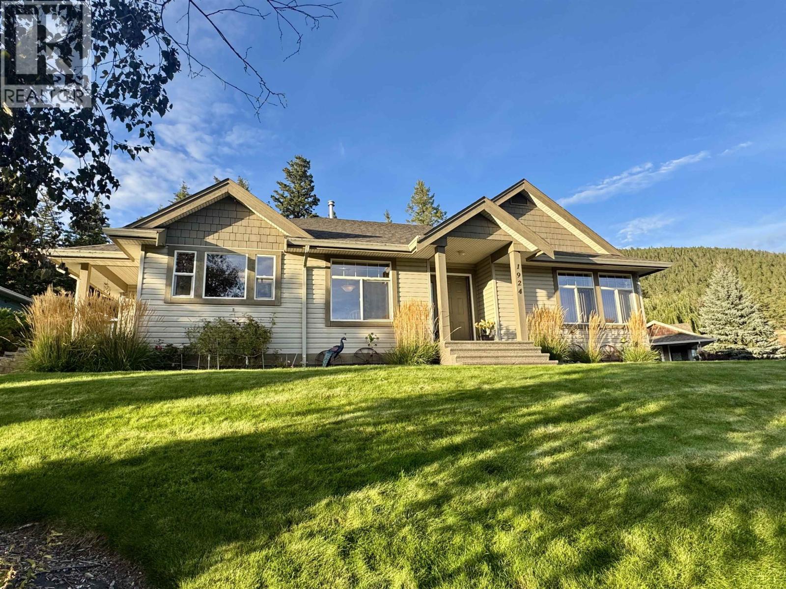 1924 Hamel Rd, Williams Lake, BC V2G 5G8