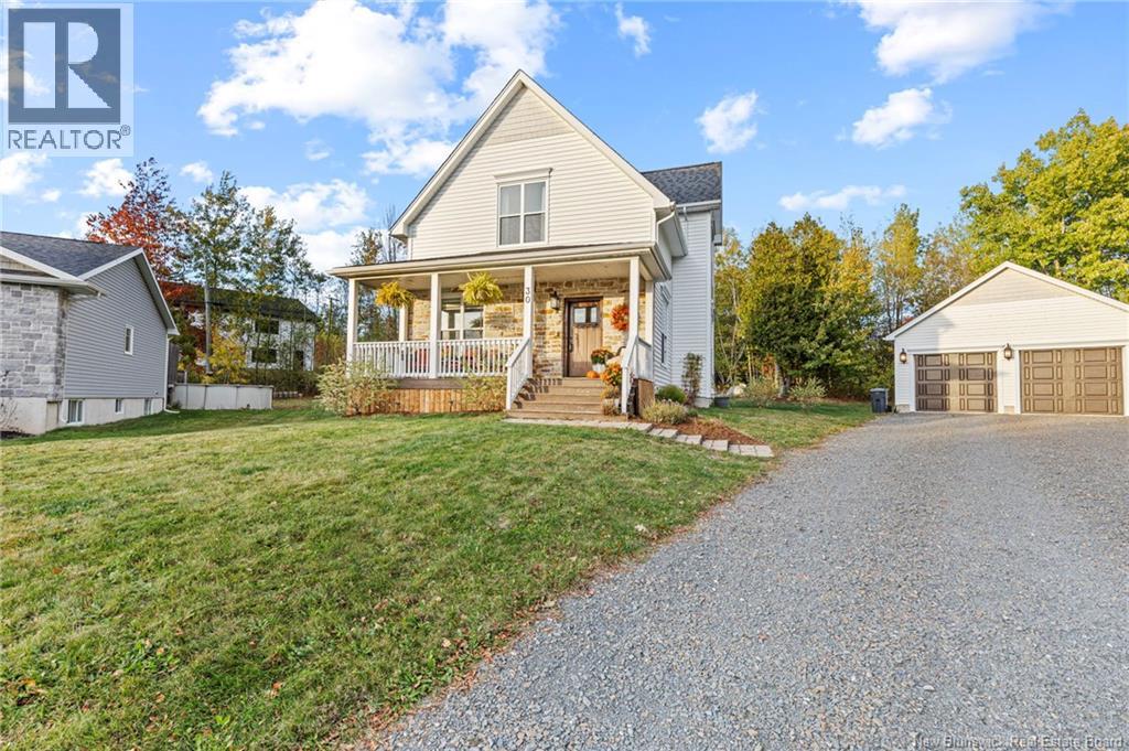 30 Harvest Ct, Fredericton, NB E3A 1P9