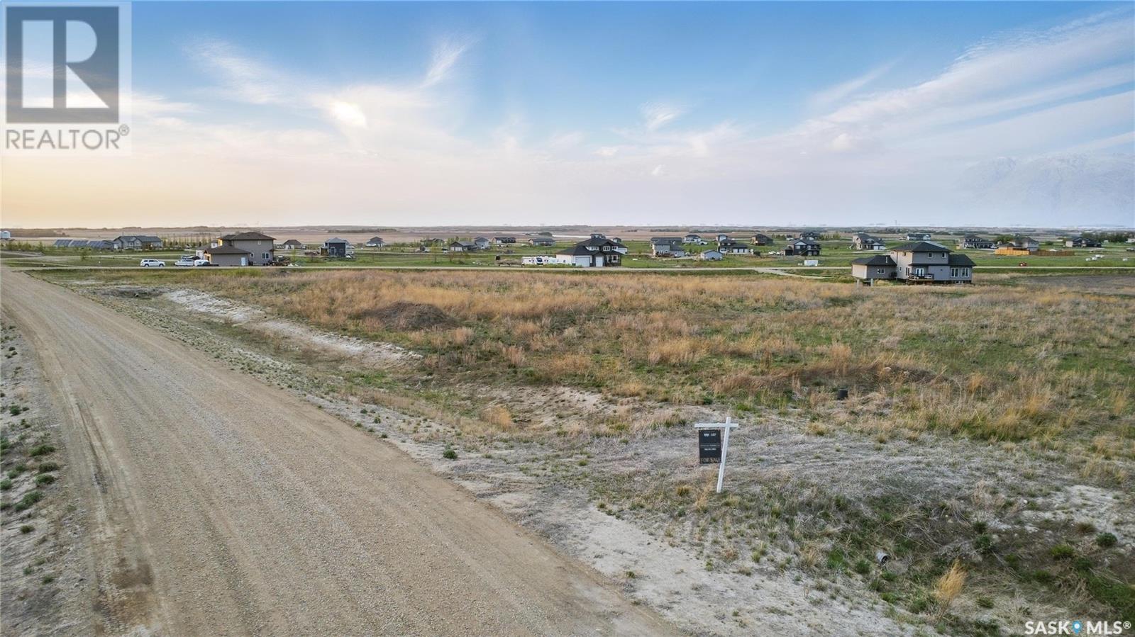 53 Meadowlark Dr, Blucher Rm No. 343, SK S7B 0A5