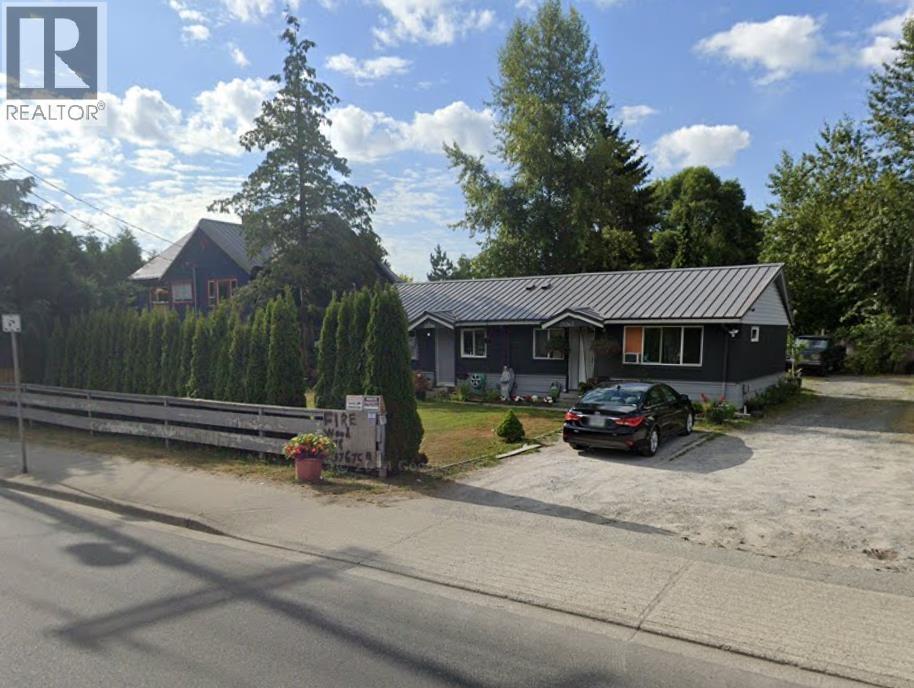 23262-23266 Dewdney Trunk Rd, Maple Ridge, BC V2X 3L4