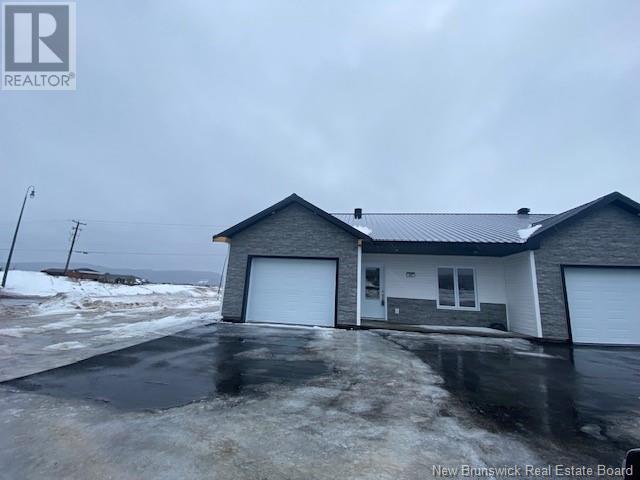 197 Water St, Campbellton, NB E3N 1B5