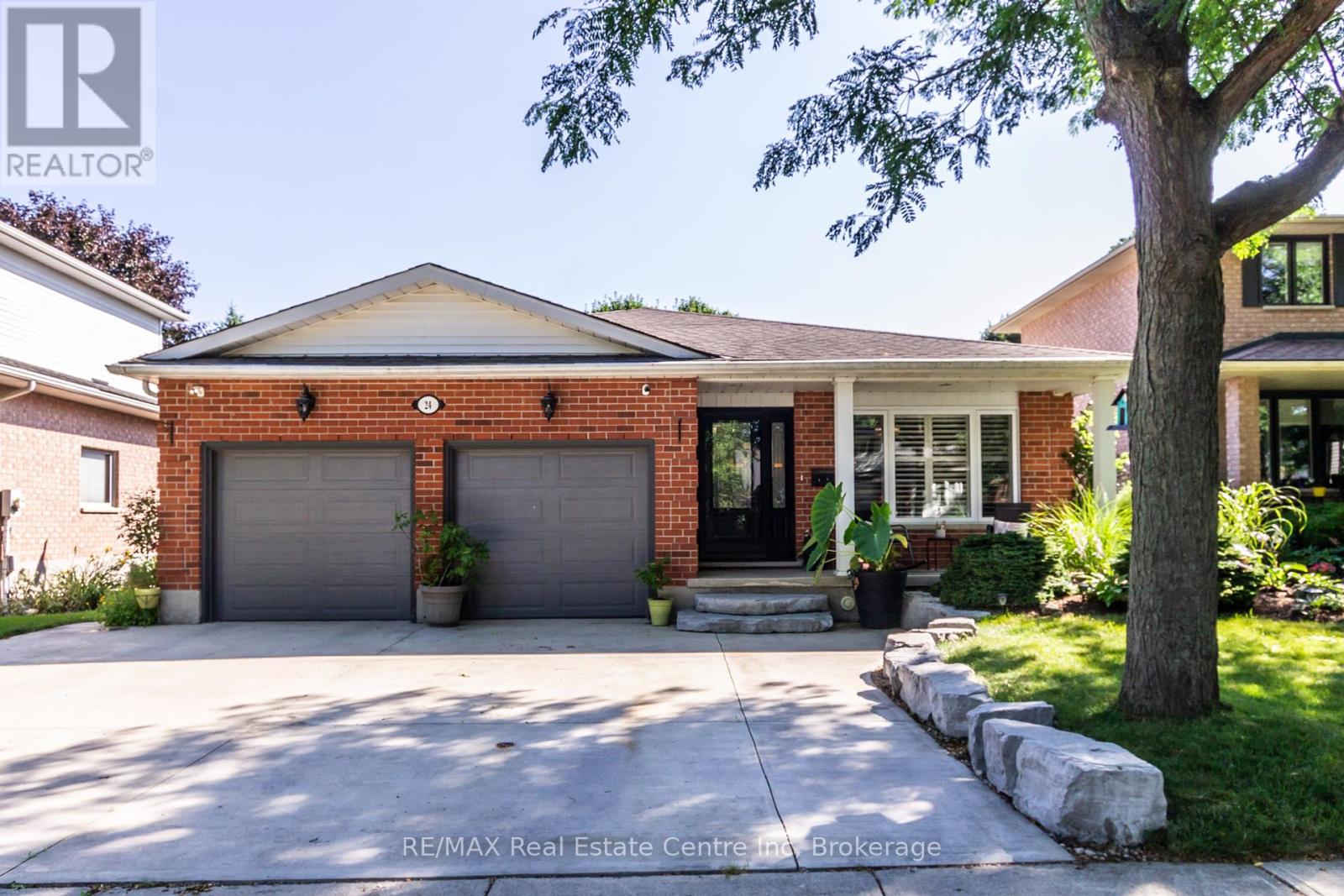 24 Darby Rd, Guelph, ON N1K 1R4