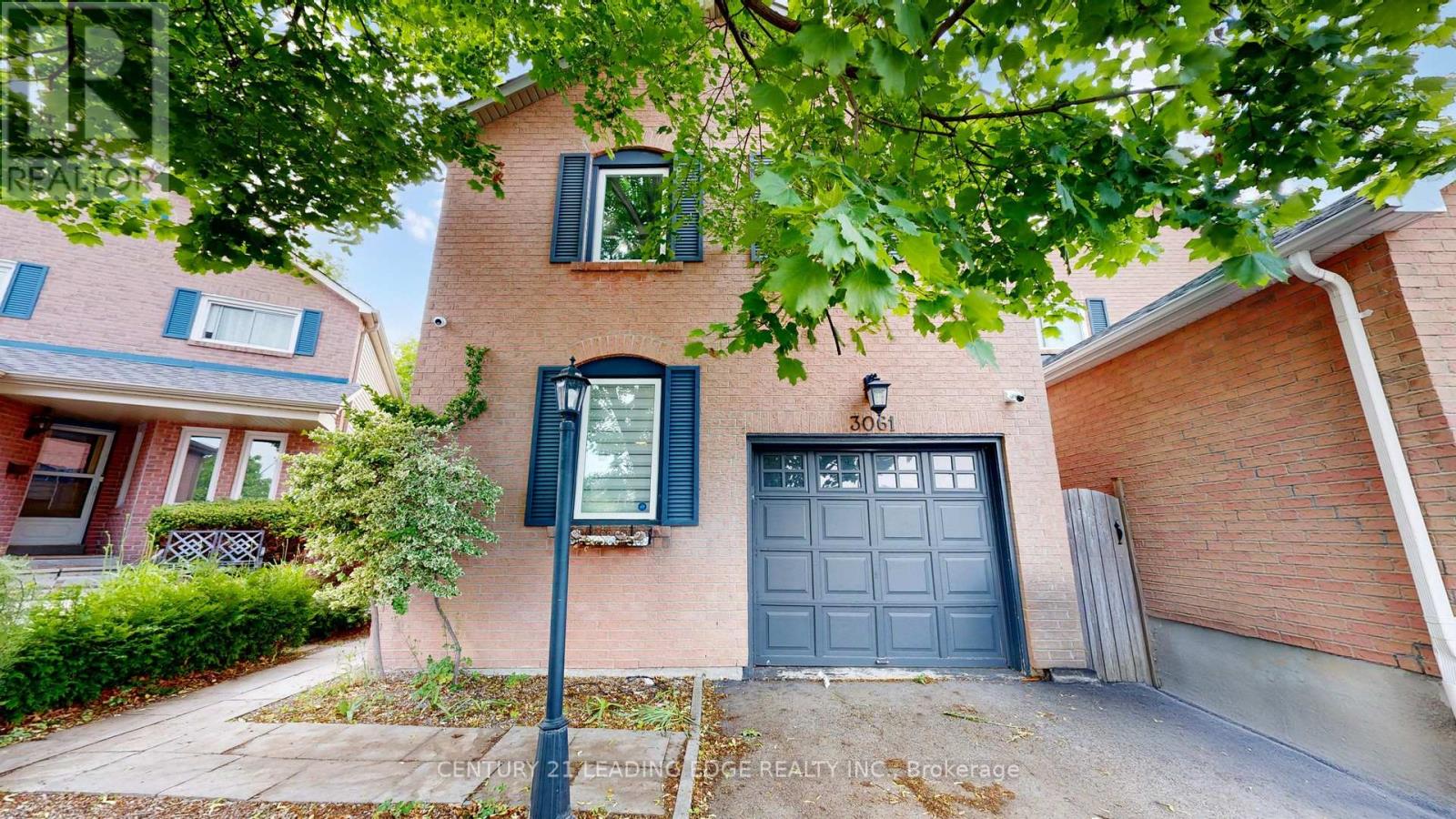 3061 Ilomar Ct, Mississauga, ON L5N 5B6