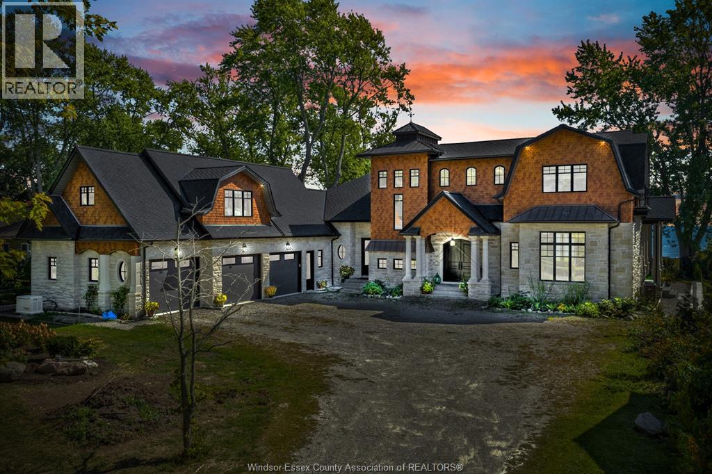 1913 Heritage Rd, Kingsville, ON N9Y 2E6