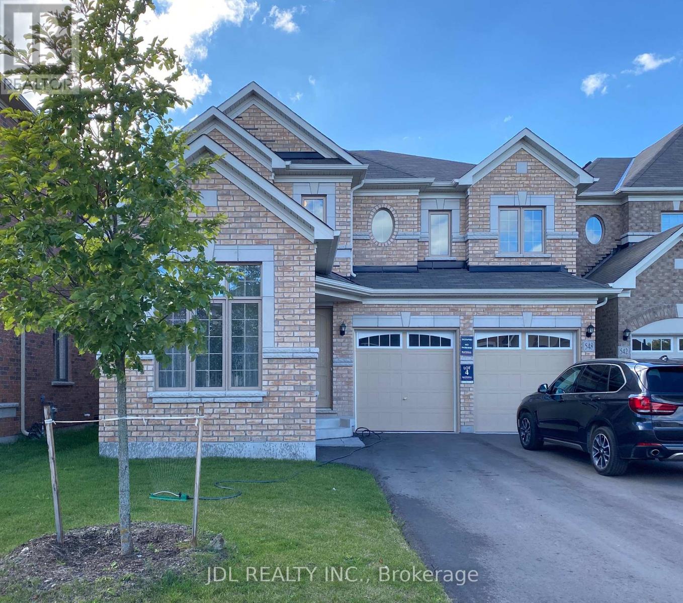 548 Somerville Dr, Newmarket, ON L3X 0K2