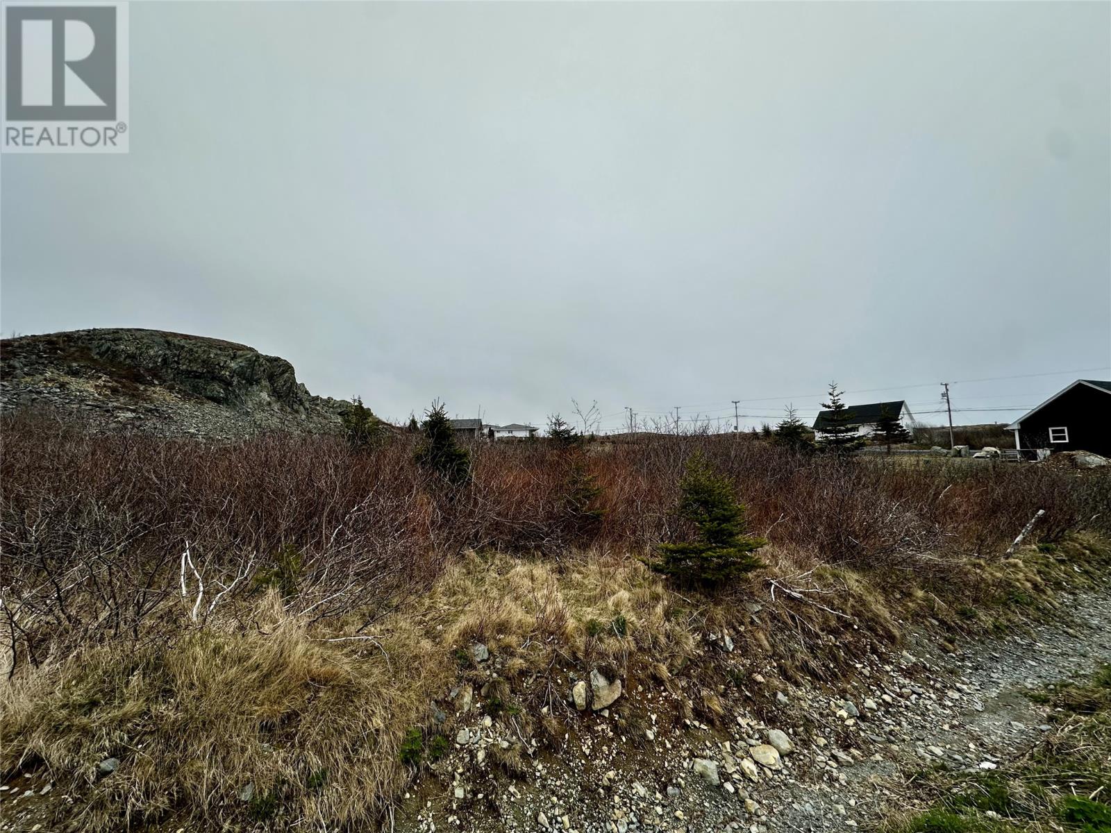 6 Osbournes Rd #UPPR -8, Upper Island Cove, NL A0A 4E0