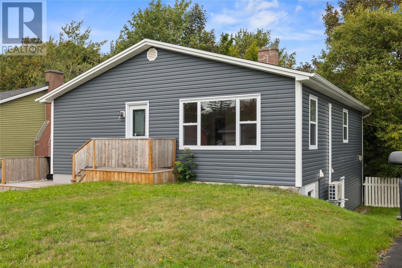 34 Wexford St, St. John's, NL A1B 1W7