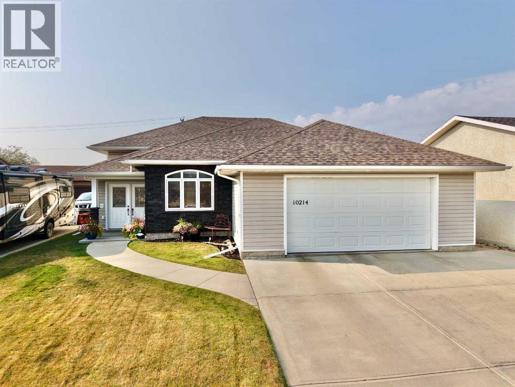 82 Street Unit 10214, Peace River, AB T8S 1N2