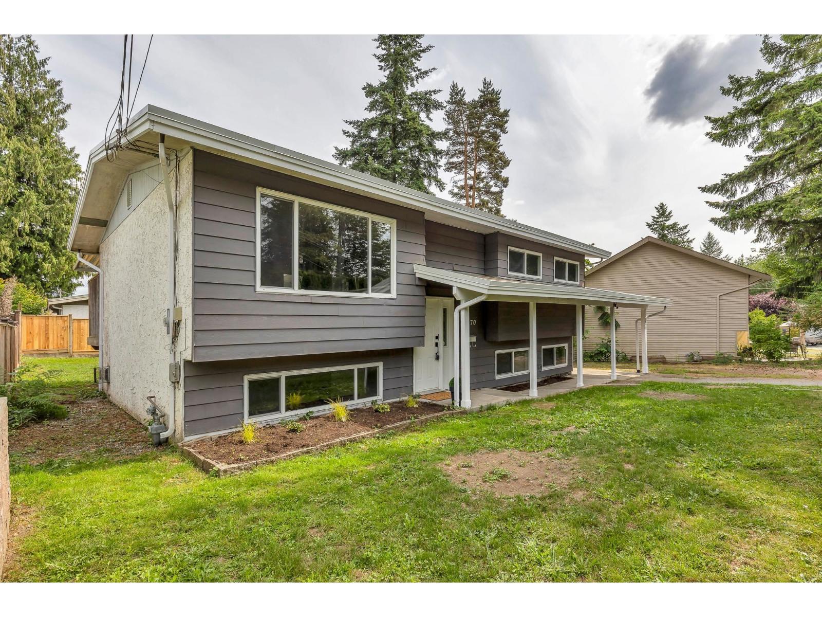7970 Burdock St, Mission, BC V2V 4Y1