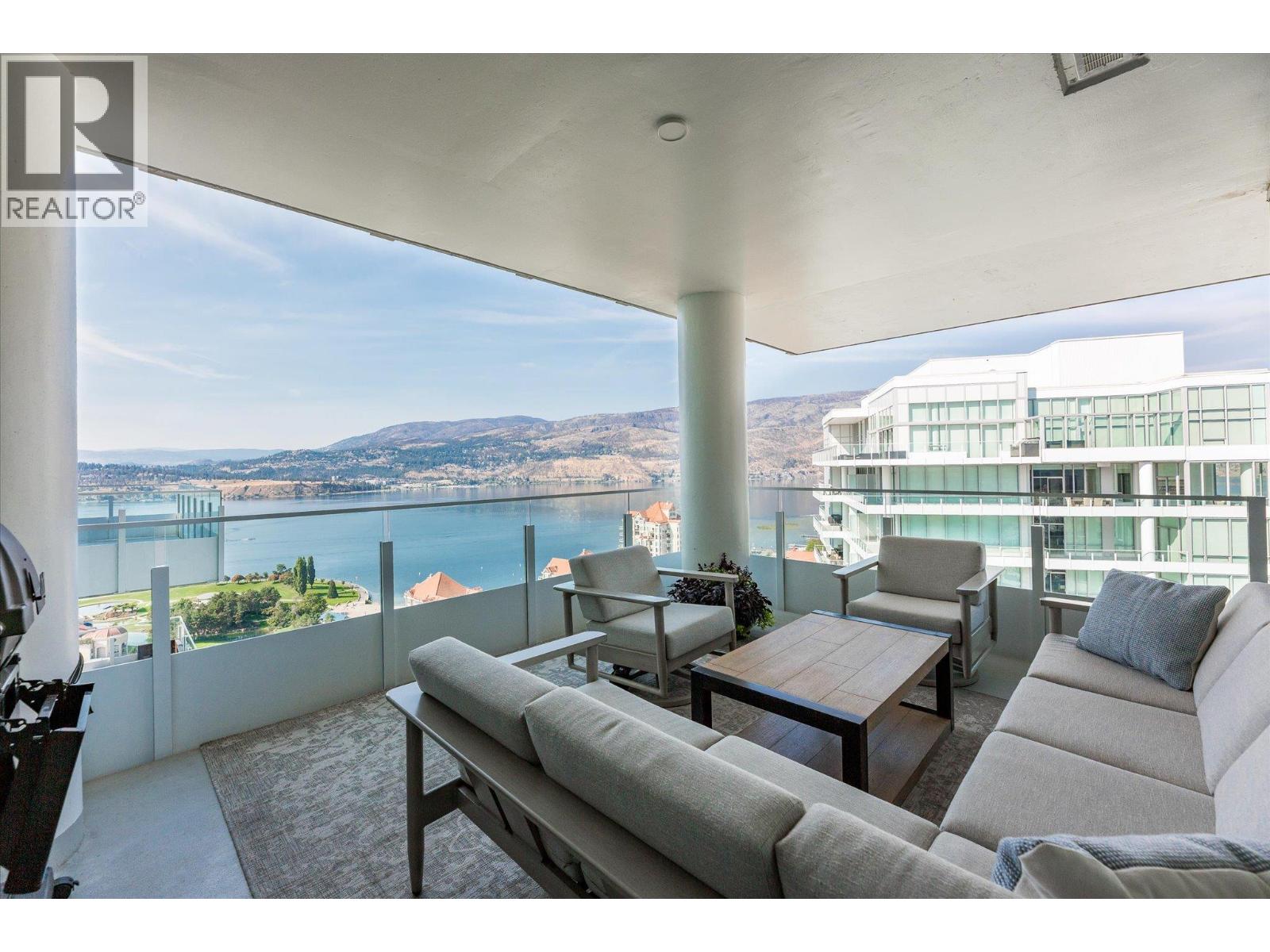 1191 Sunset Drive Unit 2906 Lot Apt 191, Kelowna, BC V1Y 0J4