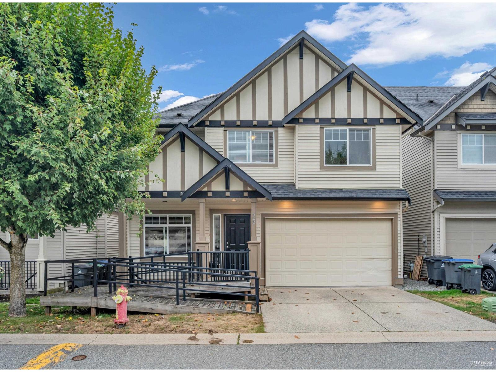 6195 168 Street Unit 35, Surrey, BC V3S 3X9