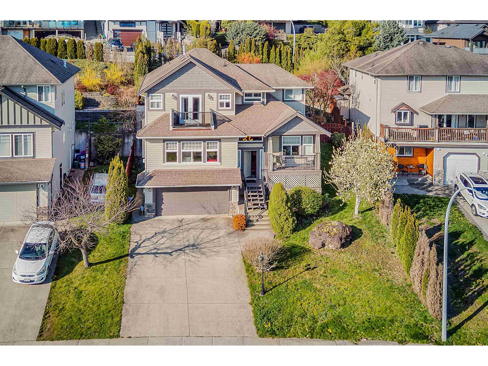 33833 Grewall Cres, Mission, BC V2V 7B6