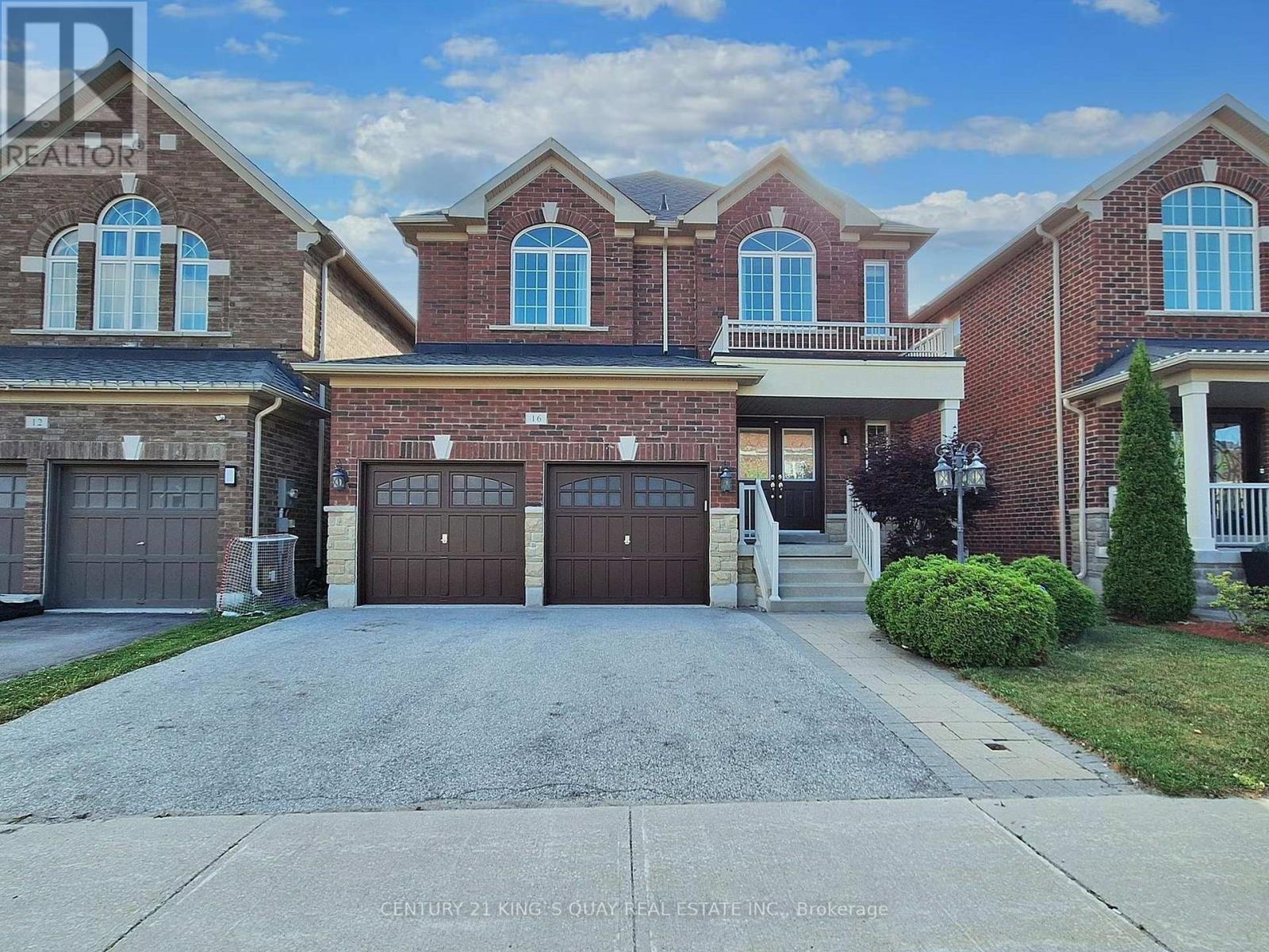 16 Naylor Dr, Bradford West Gwillimbury, ON L3Z 0K1